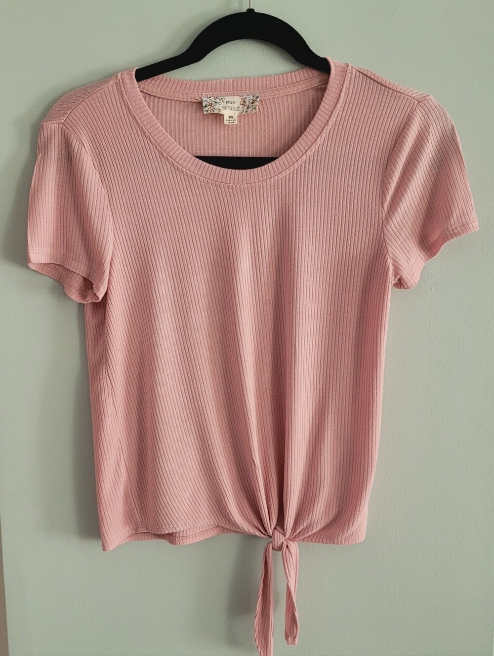 Juniors Pink Republic Ribbed Tie-Front Short Sleeve Top in Light Pink